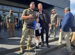 Prins Harry besoek Oekraïne