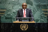 Bou sosiale infrastruktuur, nie wapens, sê Ramaphosa by VN