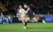 Glasgow Warriors se rolmale laat Haaie tam in Skotland