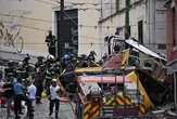16 dood toe kabeltrem in Lissabon ontspoor