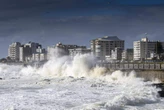 Wind kan die naweek in W-Kaap loei, O-Kaap kry reënweer