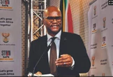 Nathi Mthethwa se lyk glo gevind, volgens Franse media