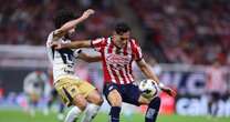 Chivas y Pumas empatan 0-0 y desaprovechan oportunidad de avanzar en la Liga Mx