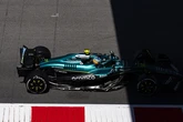 Alonso, preocupado por el motor y molesto con Hamilton: "Aquí tenemos al héroe del día"