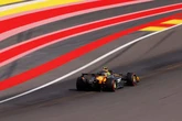 Norris aumenta la presión sobre Piastri en Spa y Aston Martin naufraga de nuevo