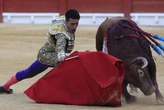 Talavante indulta un toro de Cuvillo y Marco Pérez resulta cogido y lesionado en Alicante