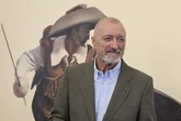 Arturo Pérez-Reverte regresa a su héroe predilecto 14 años después: "Escribiendo Alatriste me reconcilio con España"