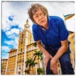Thurston Moore, cantante de Sonic Youth: "Los Grammy parecen un desfile de moda o una pasarela de lencería"