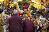 El Dalái Lama, que cumple mañana 90 años, vaticina que vivirá "otros 30 o 40 años" más en medio de la crisis por su sucesión