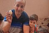 Un médico palestino-boliviano describe la situación desesperada que vive en Gaza con su familia
