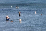 España ondeará este verano 642 banderas azules en playas, nuevo récord histórico y mundial