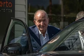 Los técnicos de Hacienda dudan de la residencia fiscal del Emérito y avisan: "La Agencia Tributaria tiene el deber inexcusable de abrir una investigación"