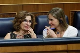 Un amplísimo bloque de derecha e izquierda se coaliga contra el Gobierno y tumba el decreto antiapagones