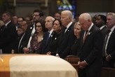 Joe Biden y Kamala Harris acuden al funeral de la legisladora asesinada Melissa Hortman