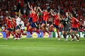 España suda para hacer historia en semifinales: Athenea y Clàudia Pina sepultan a una intensa Suiza