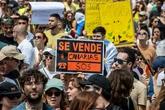 Las protestas ciudadanas vuelven a recorrer Canarias para pedir un turismo más sostenible