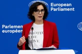 La UE quiere prohibir las terapias de conversión para el colectivo LGTBIQ: "Se basan en la falsa idea de que son personas enfermas"