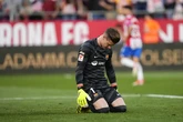 Ter Stegen, intervenido con éxito en la espalda