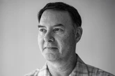 Jim Bell, científico planetario: "La NASA es la mejor marca que tenemos en EEUU, es muy alarmante el recorte del presupuesto que planea Trump"
