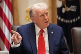 Trump despide a un diplomático por un romance con una mujer ligada al Partido Comunista Chino