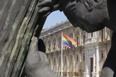 Una guía para proteger al colectivo LGTBIQ+ de los delitos de odio, una de las expresiones "más alarmantes de discriminación y violencia"