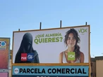 IU denuncia las vallas de Vox en El Ejido (Almería) por posible incitación al odio: "No podemos retroceder 25 años"