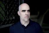 Luis Tosar: "Existe el riesgo de banalizar los problemas de salud mental. Se están mercantilizando"