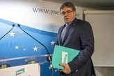 Puigdemont planea llevar "al límite" al PSOE por la inmigración mientras barrunta dar por acabada la "prórroga" a Sánchez