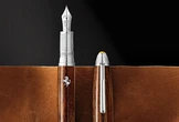 La nueva estilográfica de Montblanc y Ferrari, un homenaje al proceso artesanal