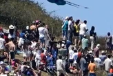 El Ejército del Aire explica la "maniobra evasiva" que hizo un caza F-18 en la playa de Gijón