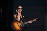 Gracie Abrams se confirma como la nueva gran estrella del pop en Mad Cool 2025