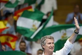 Feijóo pide apoyo para abrir "un nuevo tiempo de decencia" y acabar con un Gobierno que "ha convertido todo en un vertedero"