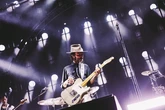 Leiva en Sevilla: el concierto redondo de un artista que rompe todos los tópicos de las 'rock star'