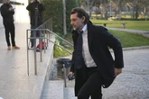 El desencuentro empresarial entre Isak Andic y su hijo Jonathan, al que retiró las riendas de Mango tras dos años al frente
