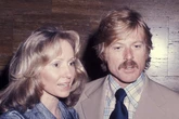 La discreta vida amorosa de Robert Redford: dos mujeres y una tragedia que le marcó para siempre