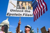 Víctimas de Epstein exigen al Congreso "transparencia" y publicar "todos" los documentos