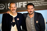 San Sebastián se desnuda de tabúes con Maspalomas, un relato soberbio, crudo y muy emocionante de viejos gays que, en efecto, follan