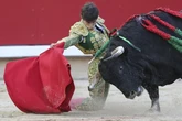 Ultraje a un novillero: un extraordinario Aarón Palacio se estrella contra un presidente obtuso en Pamplona