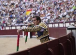 Las peculiaridades de El Fandi, el torero todoterreno, campeón de esquí acrobático y piloto de ultraligeros