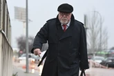 La Audiencia Nacional condena a ocho años a Villarejo por los encargos de Repsol y CaixaBank pero absuelve a los jefes de Seguridad de las compañías