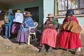 Giro total en Bolivia tras el hundimiento de la 'revolución indígena' de Evo Morales