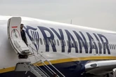 Un vuelo de Ryanair aterriza de emergencia en Manchester porque en los depósitos sólo quedaba combustible para cinco minutos