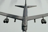 Audio del piloto que evitó un choque fatal con un bombardero B-52: "No sé por qué no nos avisaron"