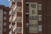 La vuelta al cole eleva los impagos del alquiler, con Barcelona a la cabeza: "Septiembre y octubre suelen estar condicionados por un descenso de liquidez"