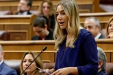 La diputada del PP Noelia Núñez reconoce que no tiene estudios tras ser cuestionada por Óscar Puente