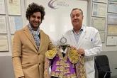 Ángel Martín, el dueño de la Clínica Menorca que invita a Almeida y a Vinicius a sus fiestas