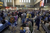De la puntualidad de los trenes de Renfe a las constantes averías y retrasos: "Los políticos inauguran la línea con su foto pero nadie se acuerda del mantenimiento"