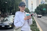 Experta en artes marciales, ex modelo, estrella de Netflix... Así es la actriz que da vida a Ana en el nuevo Velvet