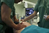 ¿Cuándo deben ir las adolescentes por primera vez al ginecólogo?