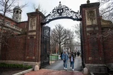 Harvard gana la primera batalla legal a Trump: "El Gobierno usó el antisemitismo como cortina de humo para un ataque selectivo e ideológico contra las universidades"